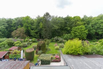 Großzügiges Grundstück am Wald – Wohnhaus mit viel Potenzial, 30629 Hannover, Reihenmittelhaus